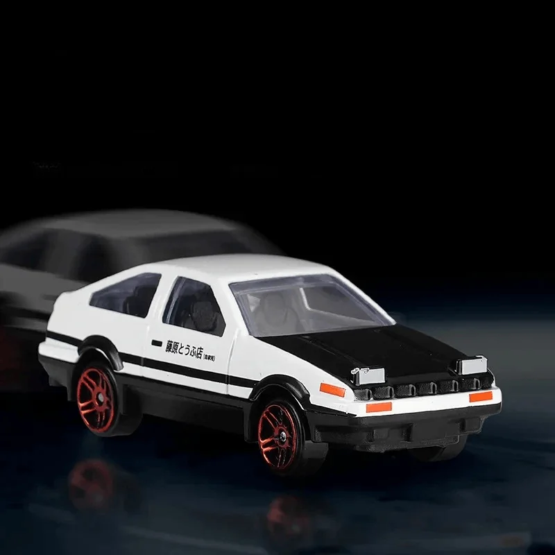 Miniature drifting car dashboard ornament — view 2 of 12